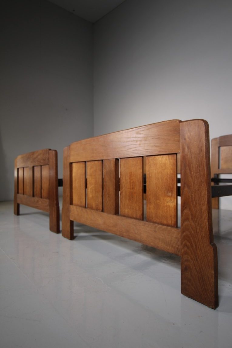 Pair Edward Barnsley High Quality 1930’s Oak Single Beds