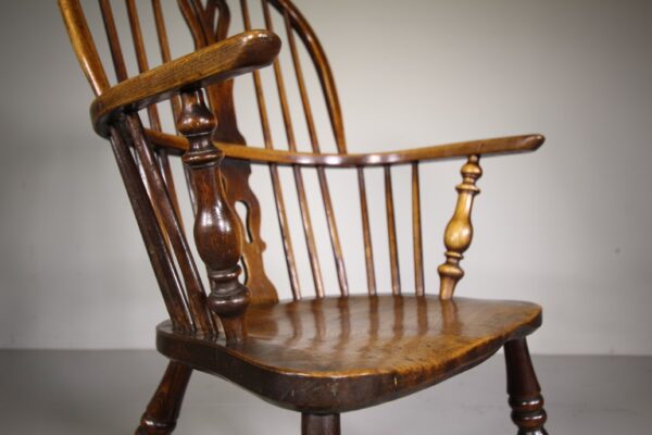 Fred Walker of Rockley Antique Windsor Chair | Miles Griffiths Antiques