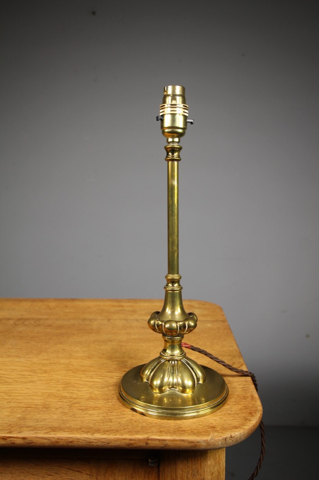 English Edwardian Antique Brass Table Lamp – Stamped