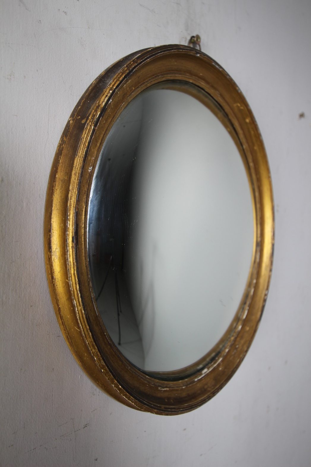English Regency Antique Convex Gilt Mirror - Image 3