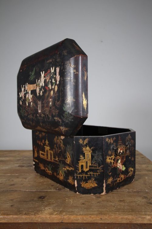 Chinese 18th Century Antique Lacquered Large Box
