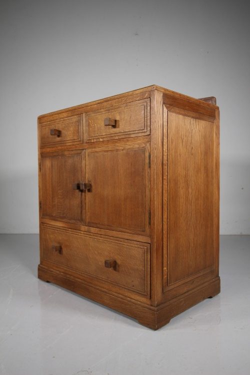 Bryn Mawr Welsh 1930’s Oak Cupboard