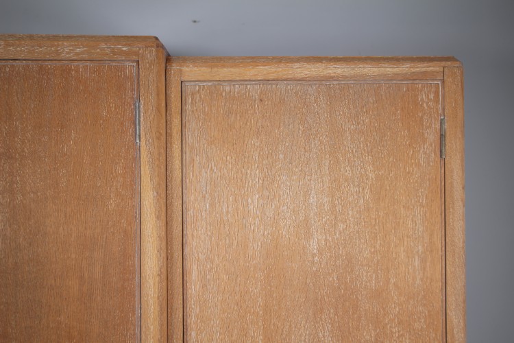 Fabulous Heals 1920's Oak Triple Wardrobe - Splits Up - Image 10