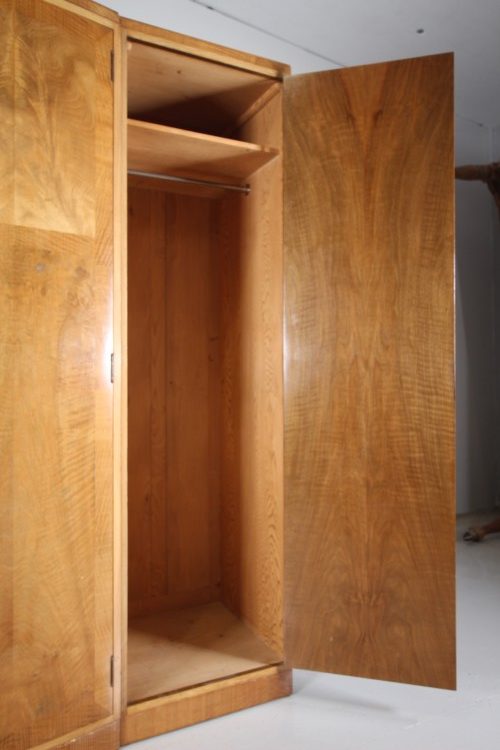 Wonderful Heals Antique Sycamore Triple Bow Front Wardrobe - Labelled - Image 8