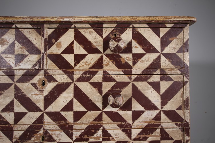 Wonderful Painted Pine 19th Century Antique Chest of Drawers - Image 5