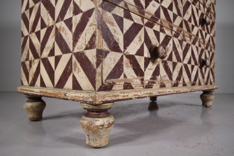 Wonderful Painted Pine 19th Century Antique Chest of Drawers - Image 6