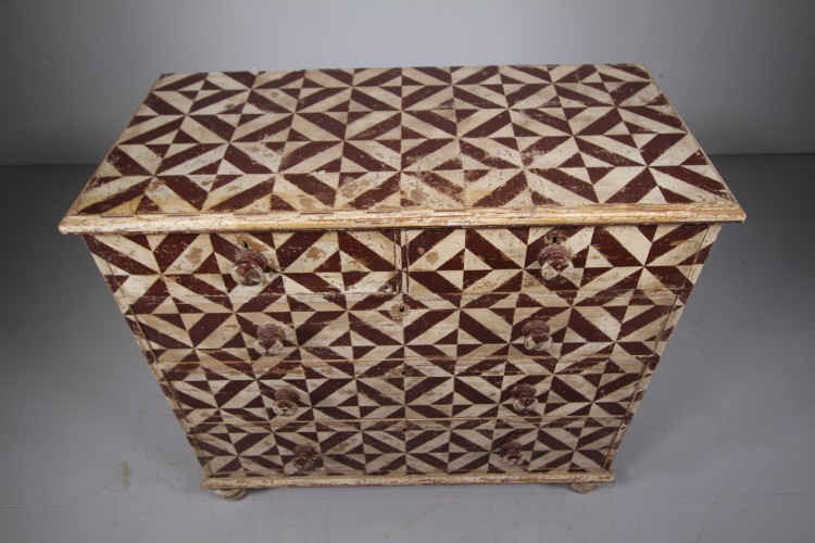 Wonderful Painted Pine 19th Century Antique Chest of Drawers - Image 7