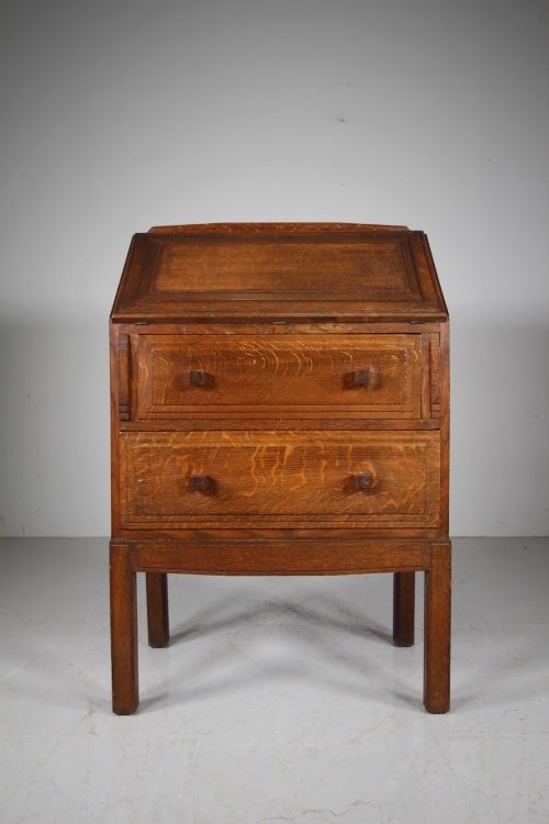 1930’s Bryn Mawr Welsh Oak Writing Bureau – Labelled