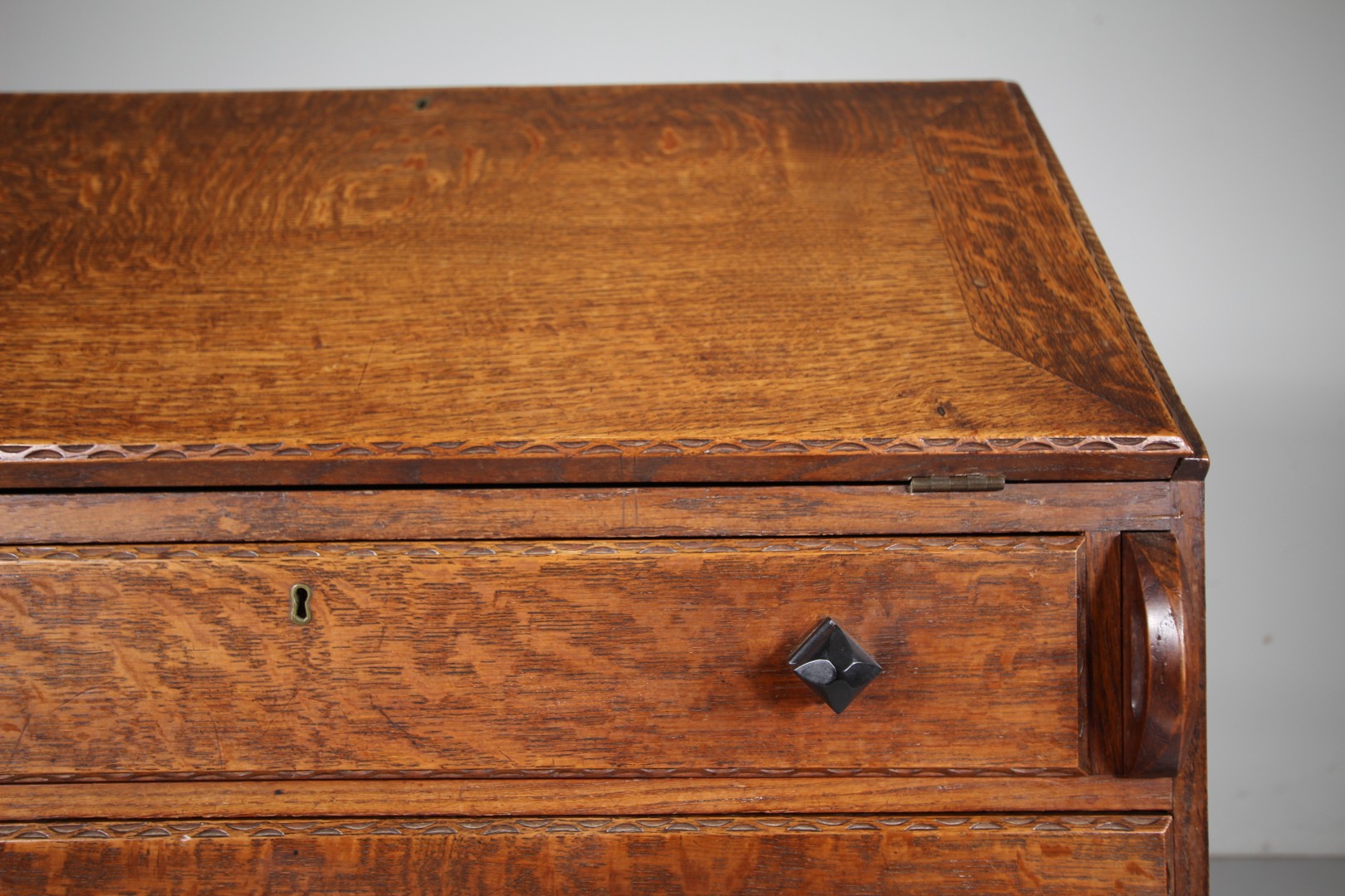 Fabulous Stanley Webb Davies 1930's Oak Writing Bureau - Image 10