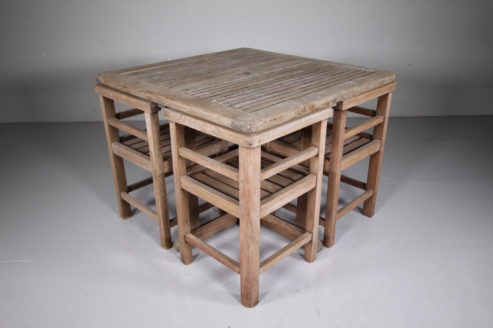Heals 1930's Teak Garden Dining Table & Four Chairs - Image 6