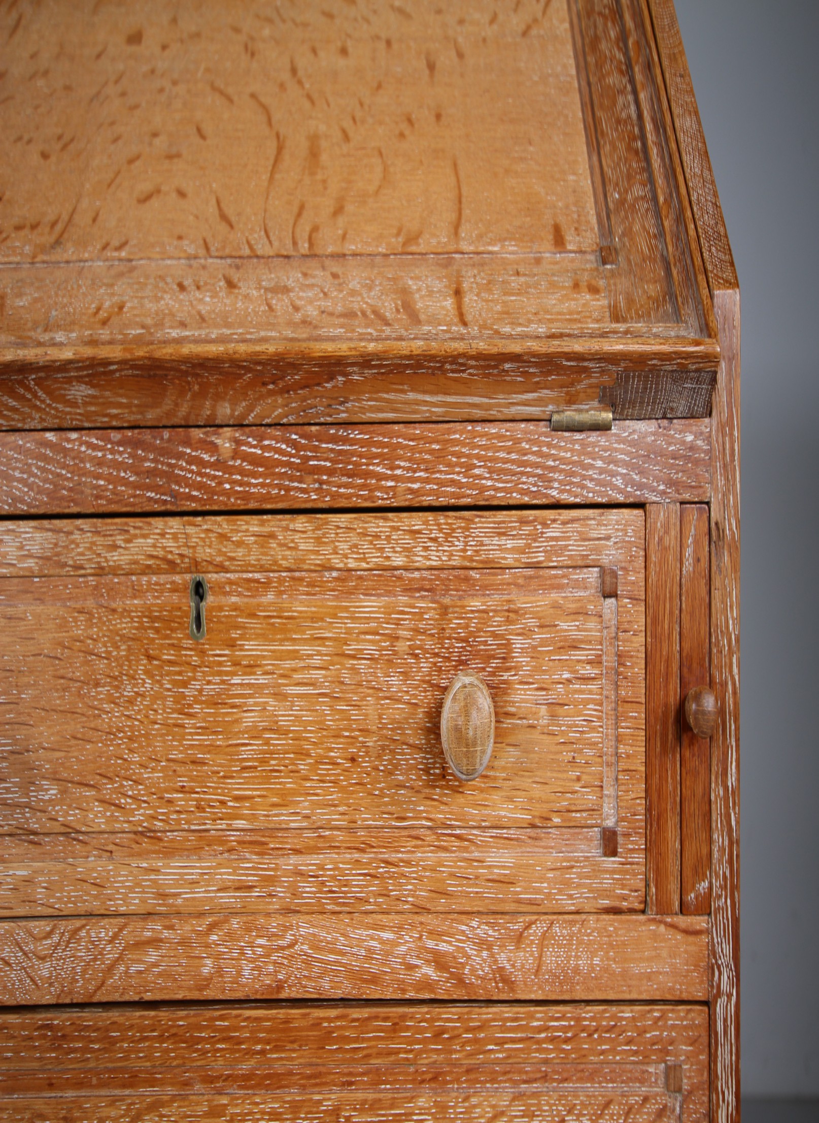 Heals of London 1920's Oak Writing Bureau - Labelled - Image 5