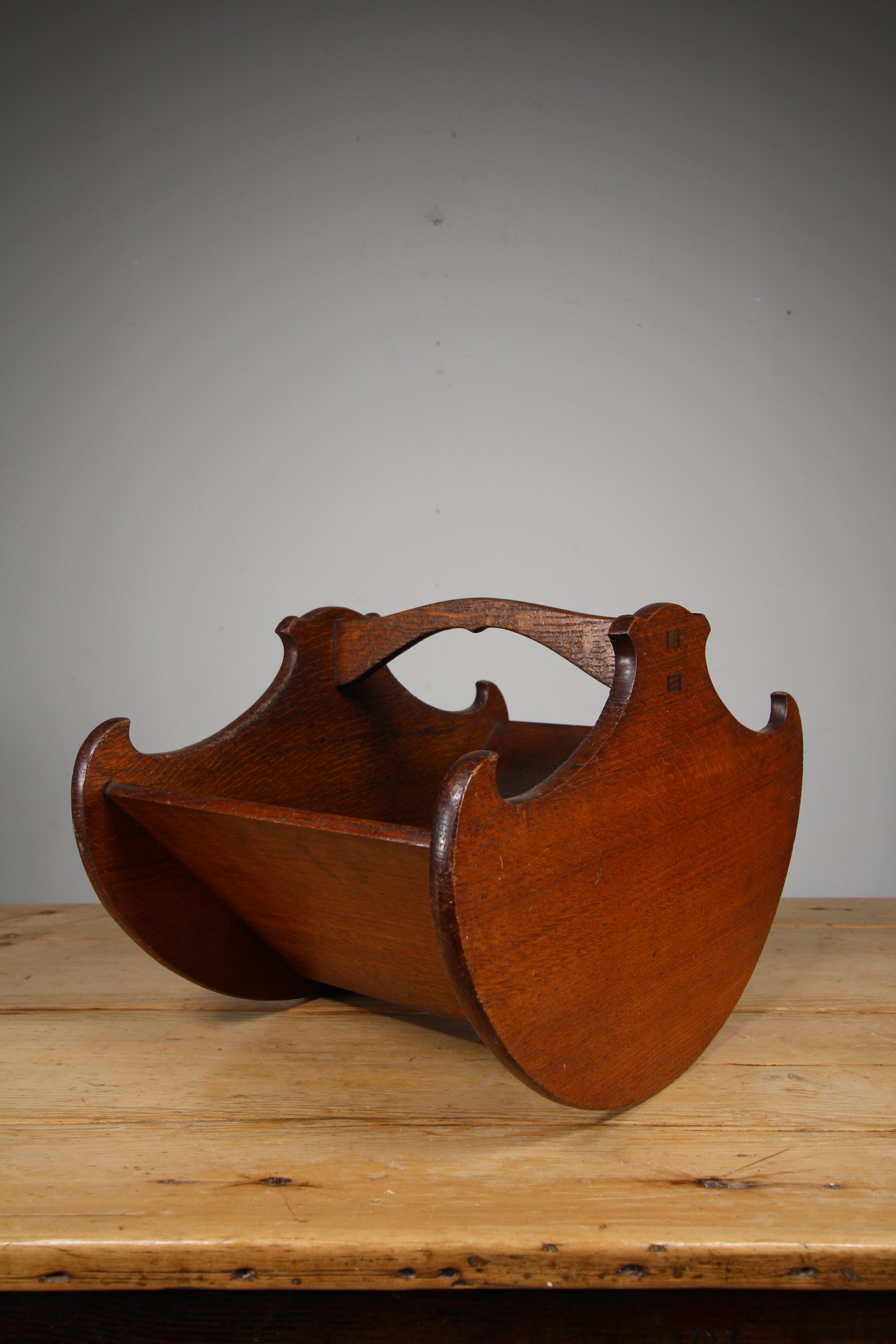 Arthur Simpson 1920’s Oak Book Trug – Labelled