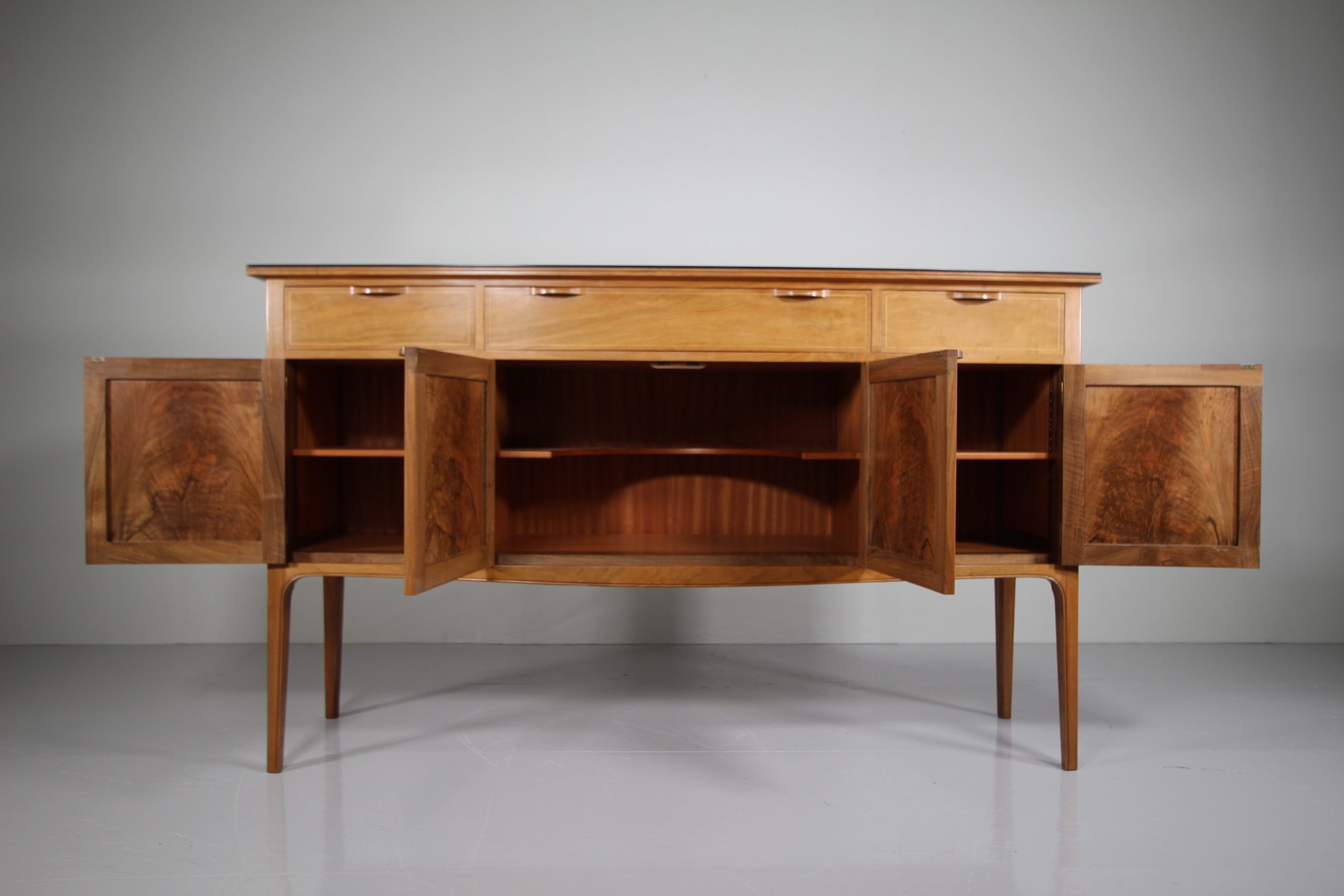 Superior Quality Edward Barnsley 1950's Pale Walnut Console Table - Stamped Twice - Image 6