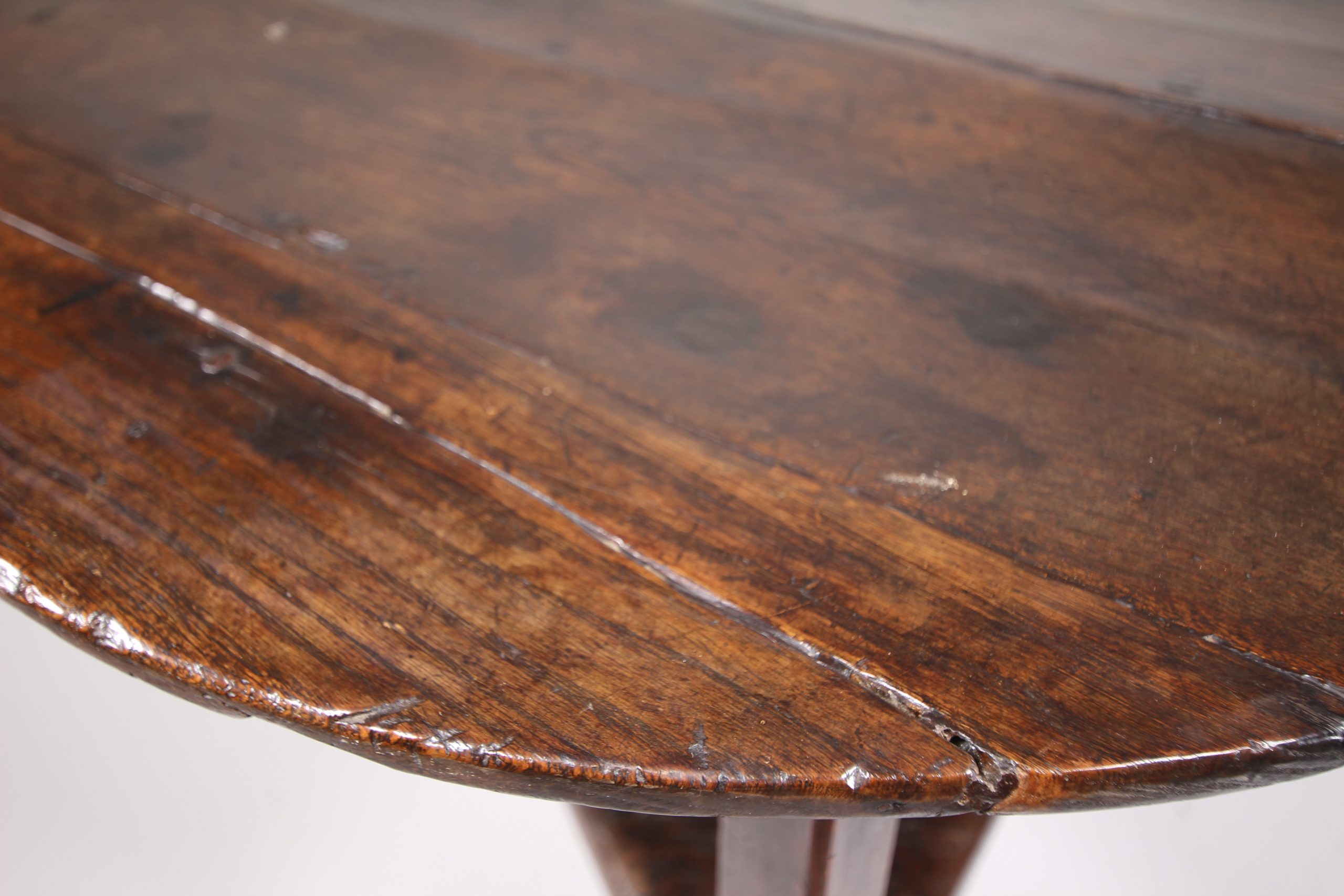 English 18th Century Antique Oak Cricket Table - Image 8