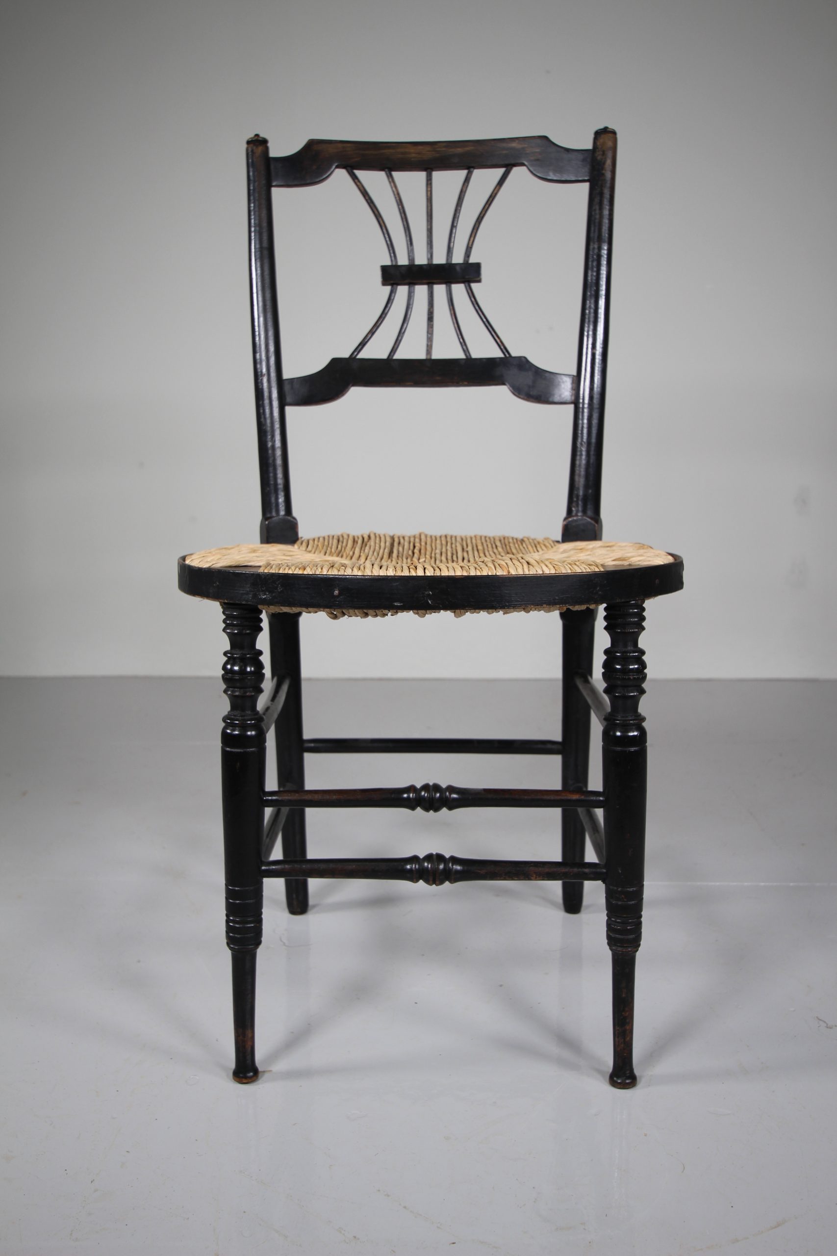 William Morris Antique Sussex Chair by Rossetti - Image 3