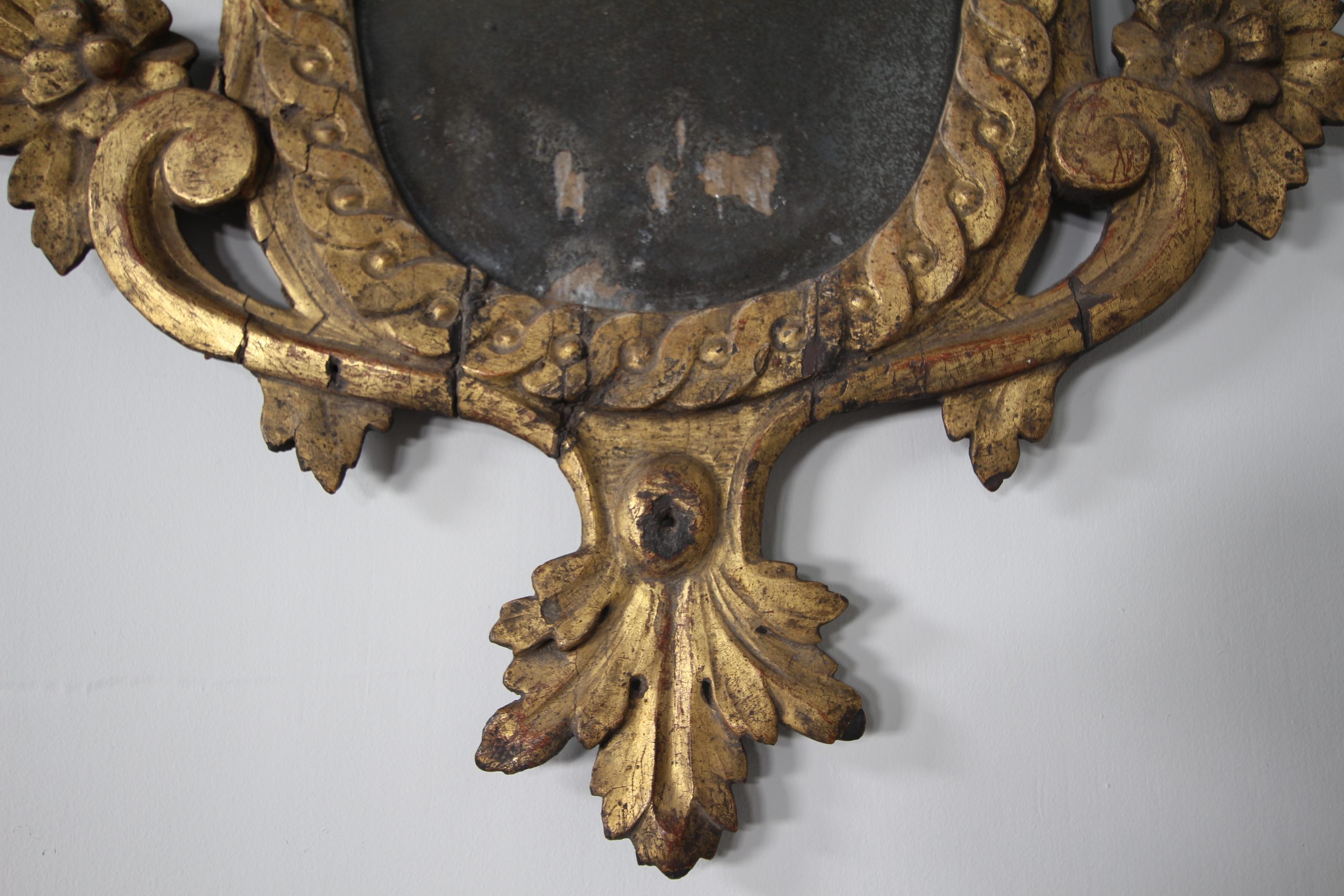 18th Century Antique Carved Wood & Gilt Decorative Wall Mirror - Image 3