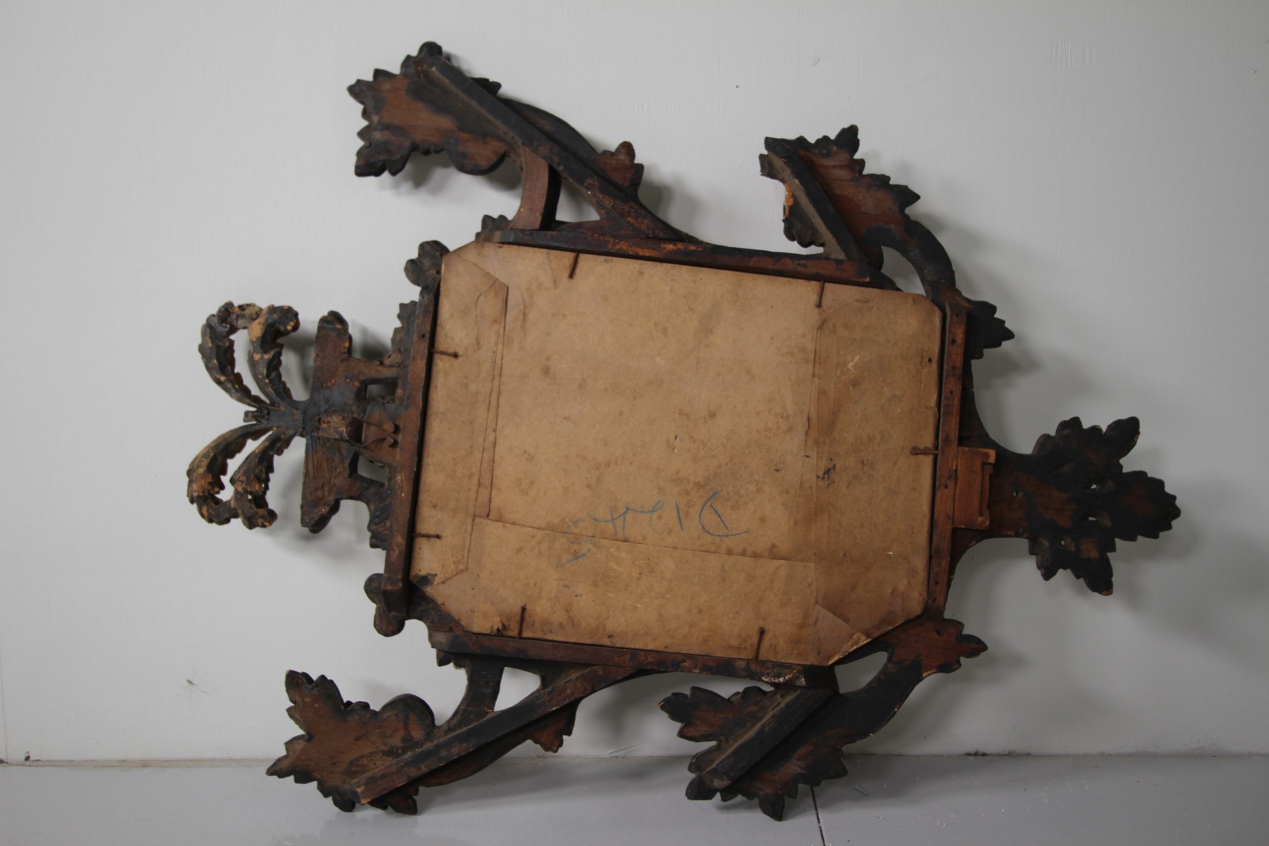 18th Century Antique Carved Wood & Gilt Decorative Wall Mirror - Image 5