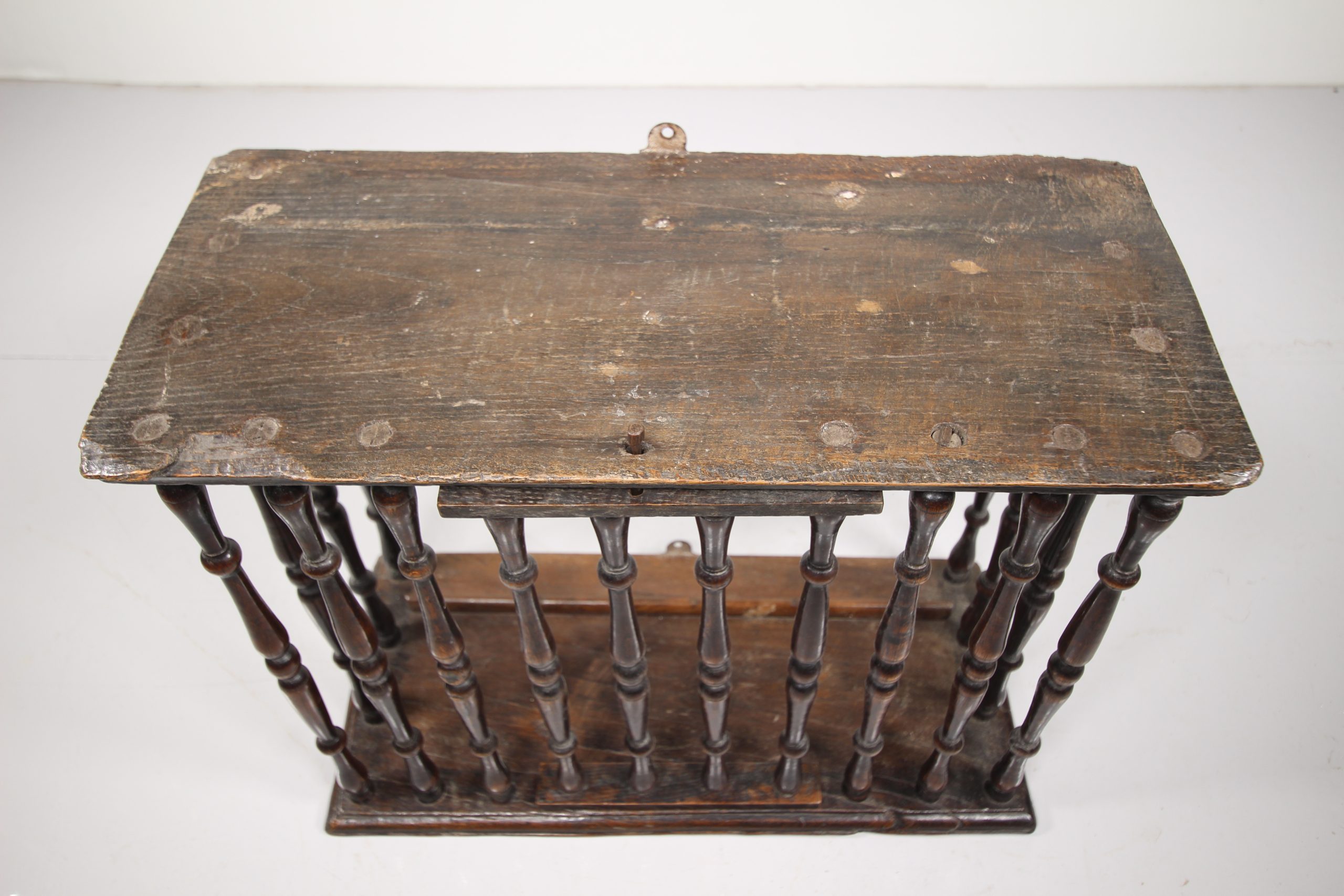 Rare English 17th Century Period Oak Antique Livery Cupboard - Image 12